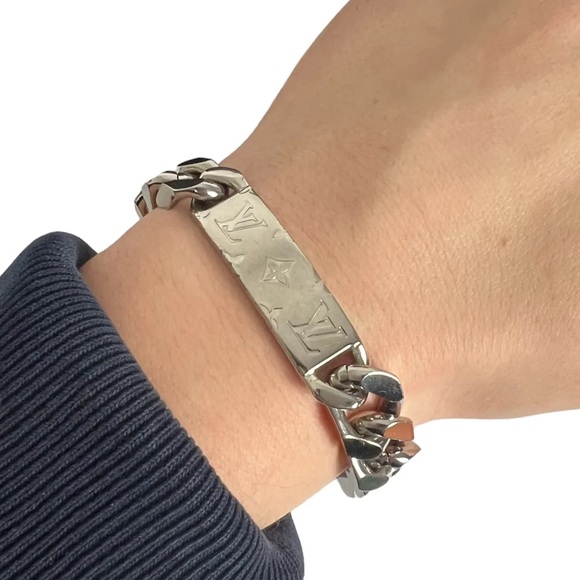 Louis Vuitton bracelet size 8.5" for Men or Woman - Picture 2 of 8